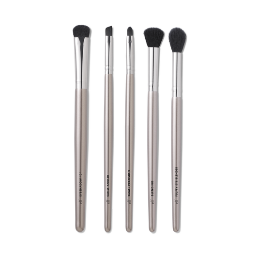 smoky-eye-brush-kit-u0 82021_Open_R.png
